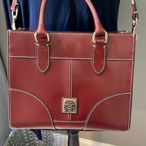 Dooney and Bourke purse